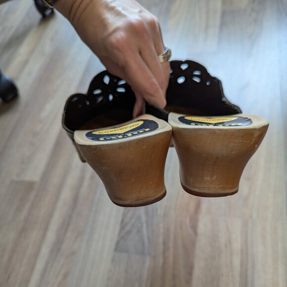 Swedish Hasbeens Black Leather Toffel Clogs Wood Heel EU 40 (Right Damaged) - Picture 8 of 9